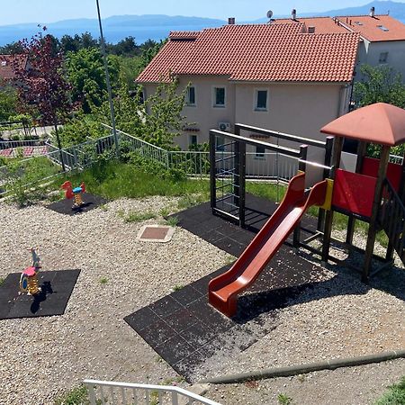 Portview Apartment Rijeka Exteriör bild